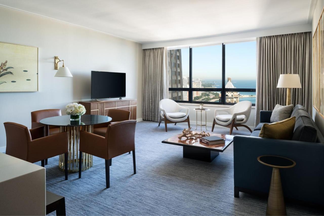 Hotel The Ritz-Carlton, Chicago Extérieur photo