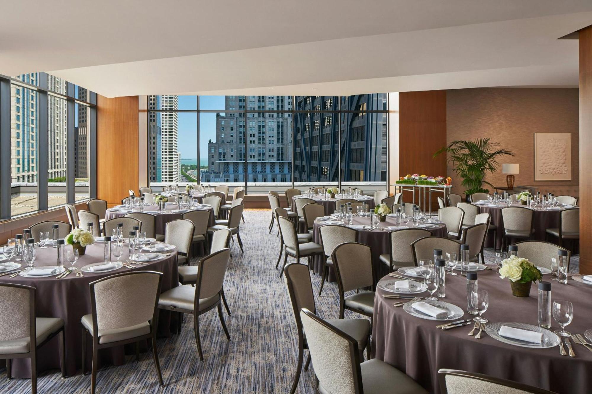 Hotel The Ritz-Carlton, Chicago Extérieur photo